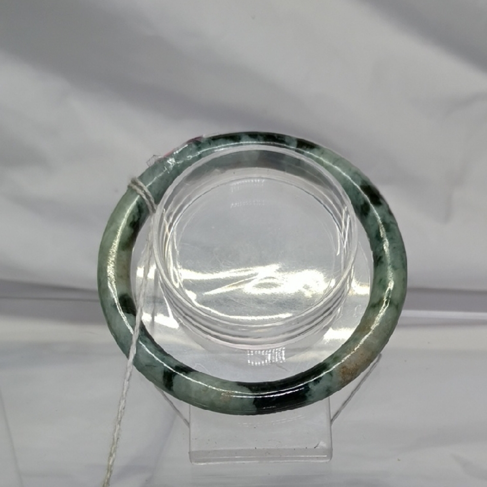 Jadeite Bangle